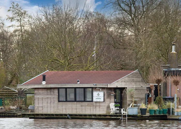 Aangenaam Op De Rijn, Woonboot, Inclusief Prive Sauna